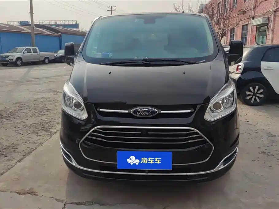 Ford TOURNEO 2020
