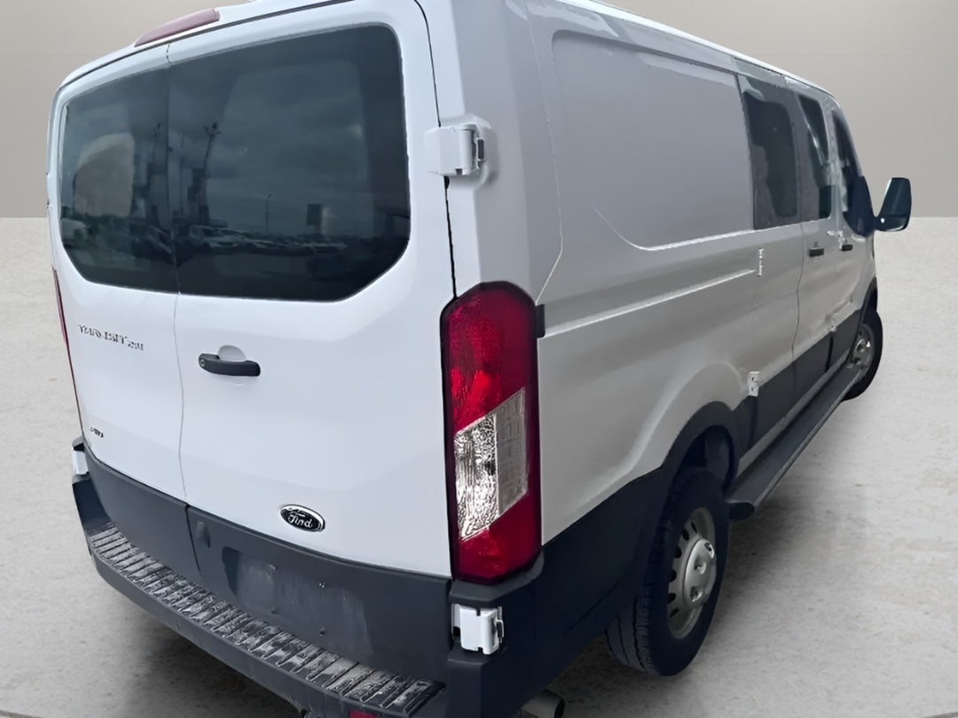 Ford Transit 2023