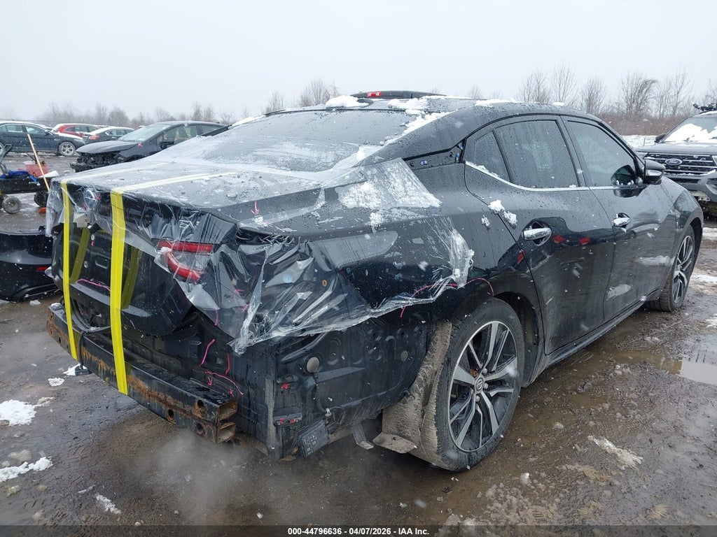 Nissan Maxima 2021