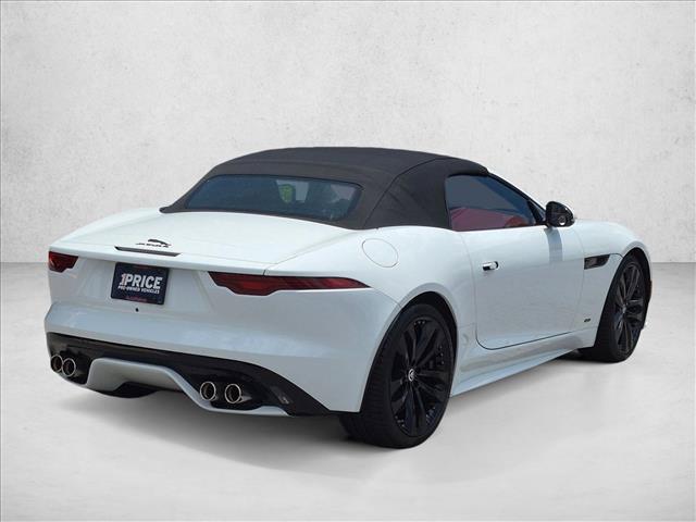 Jaguar F-Type 2024