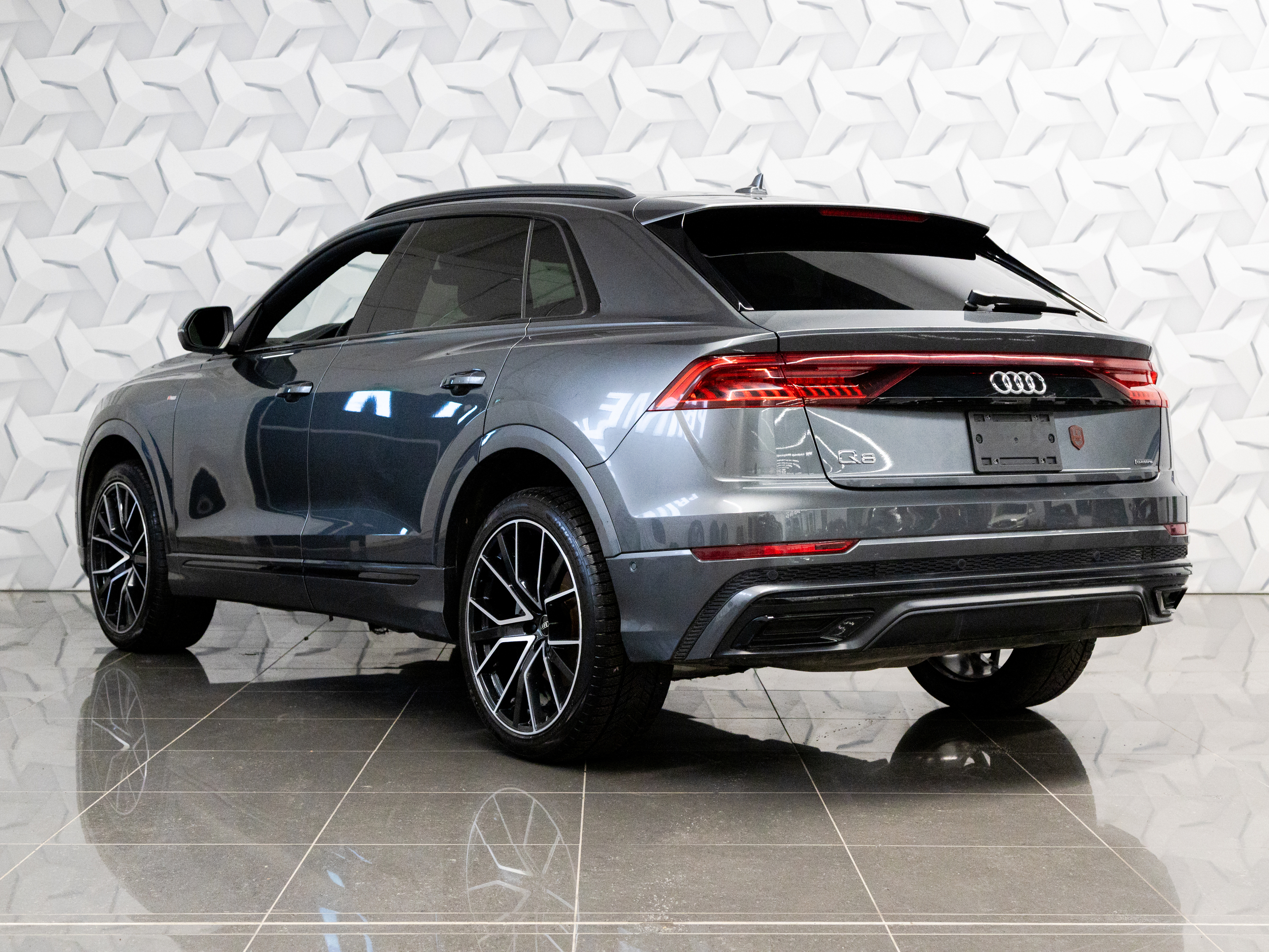 Audi Q8 2023