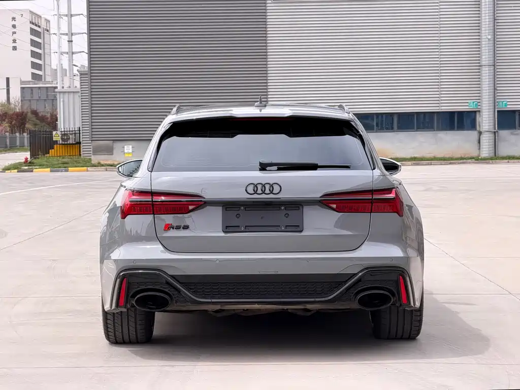 Audi RS 6 2021