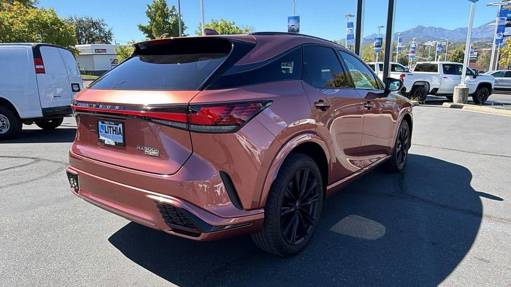 Lexus RX 2023