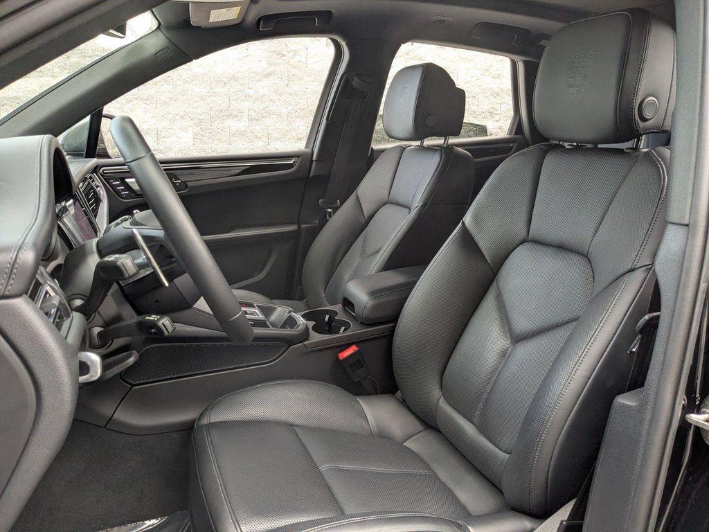 Porsche Macan 2023