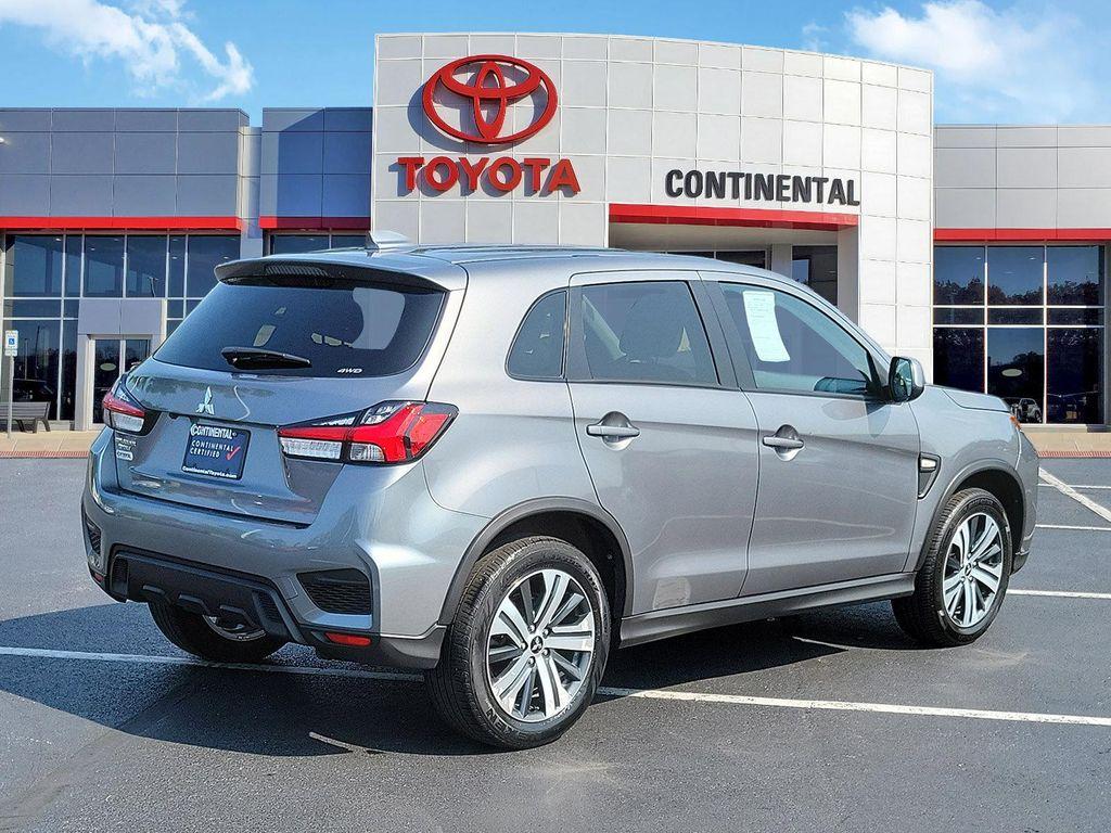 Mitsubishi Outlander Sport 2024