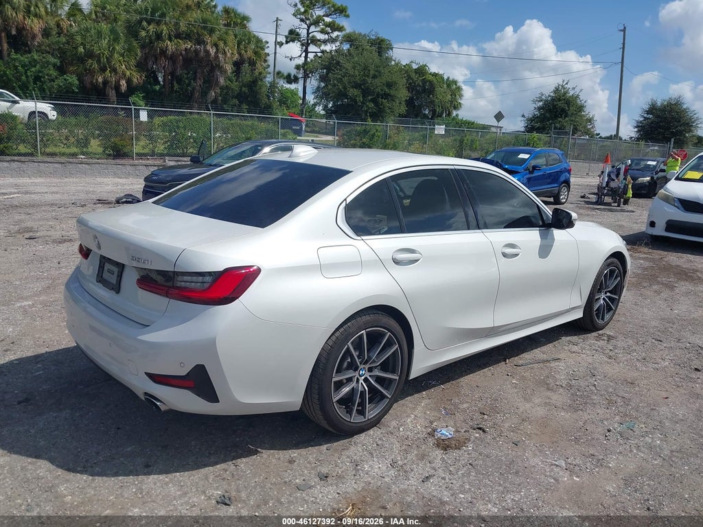BMW 330 2021