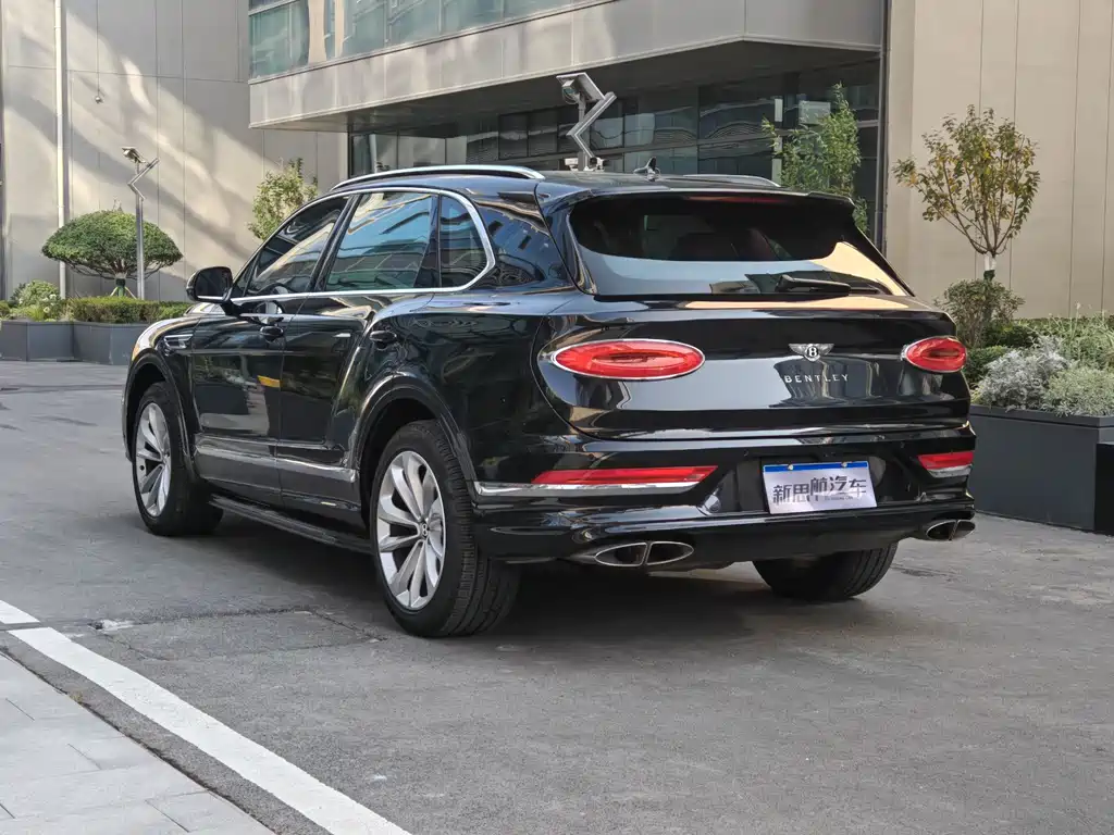 Bentley Bentayga 2021
