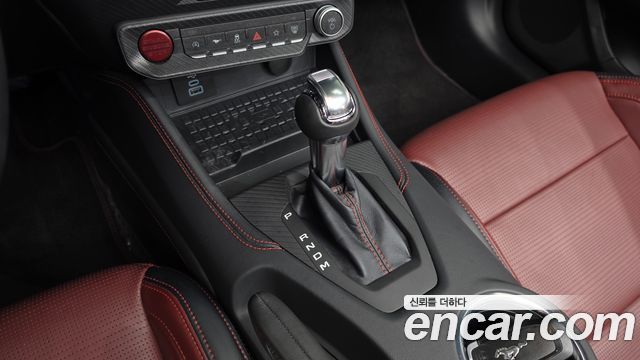 Ford Mustang 2024