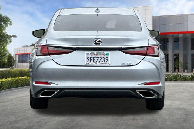 Lexus ES 2023