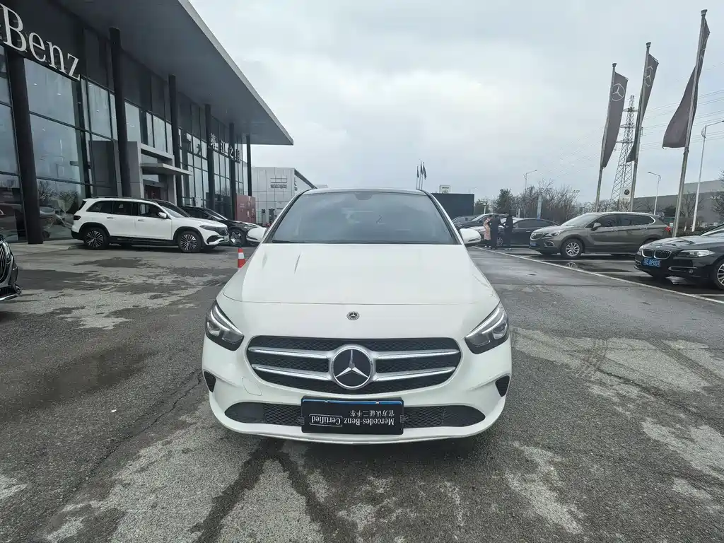 Mercedes-Benz B-Класс 2022