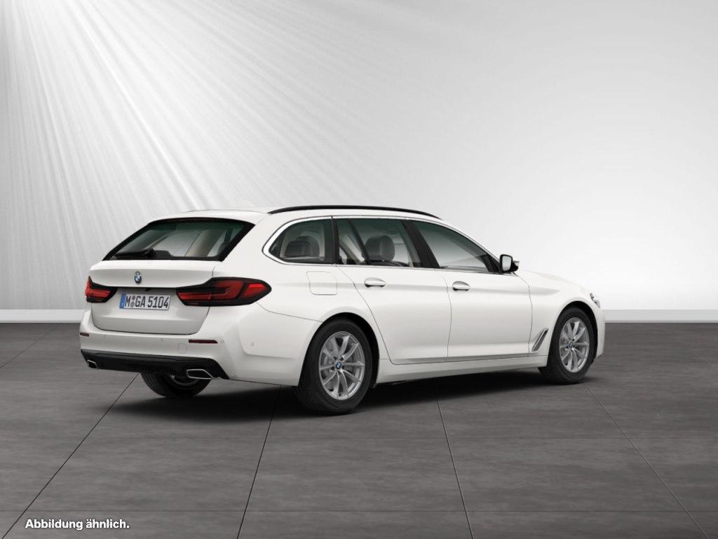 BMW 530 2022