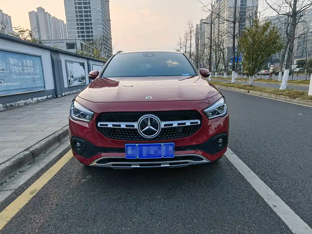 Mercedes-Benz GLA 2022
