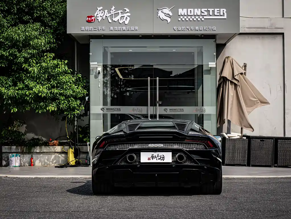 Lamborghini Huracán 2022