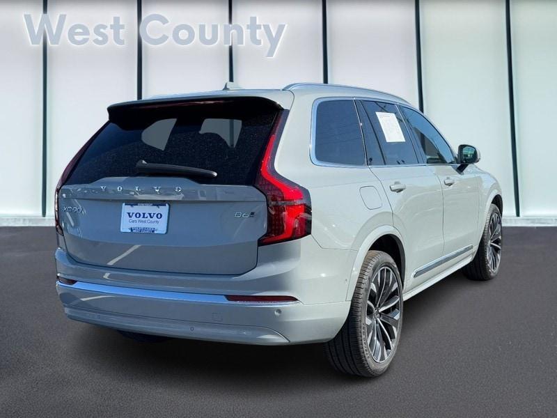 Volvo XC90 2025