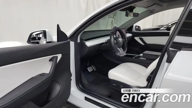 Tesla Model Y 2021