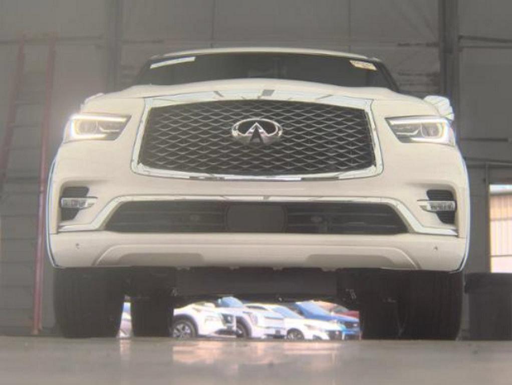 Infiniti QX80 2023