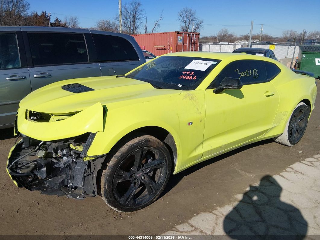 Chevrolet Camaro 2021