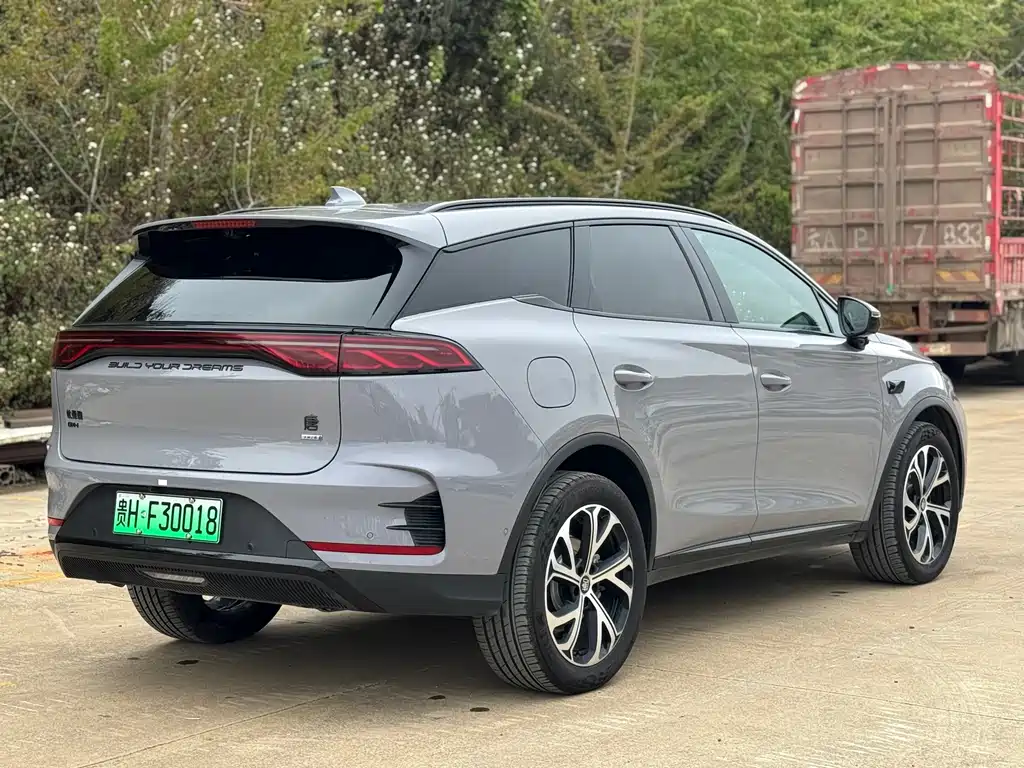 BYD Tang 2025