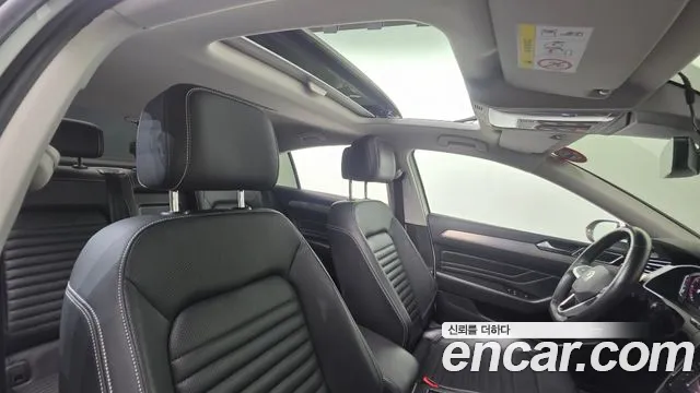 Volkswagen Passat 2021