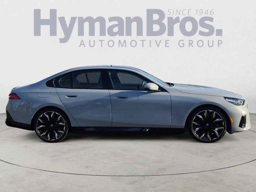 BMW i5 2024