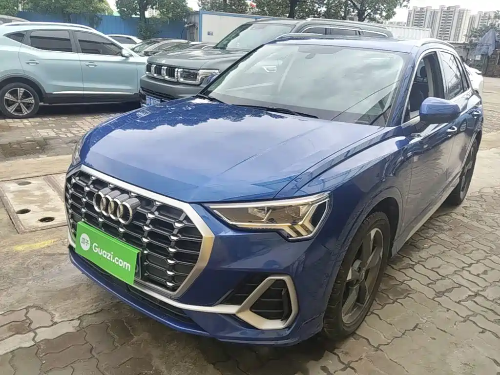 Audi Q3 2021