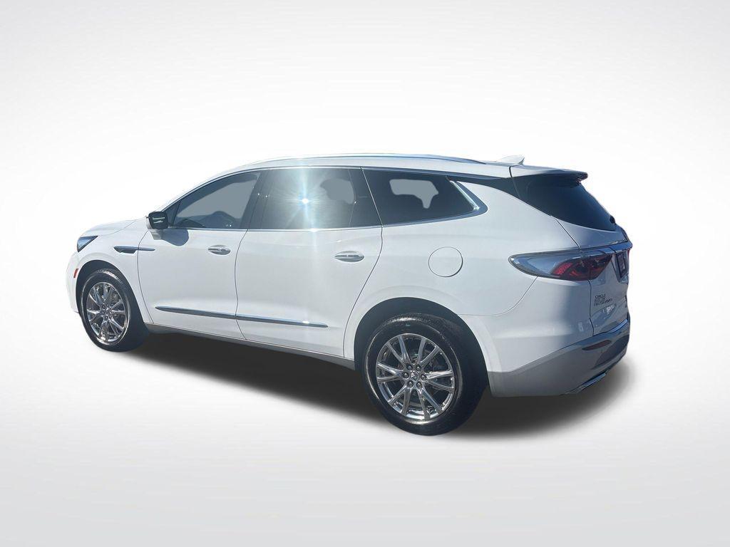 Buick Enclave 2023