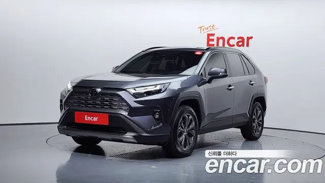 Toyota RAV4 2025