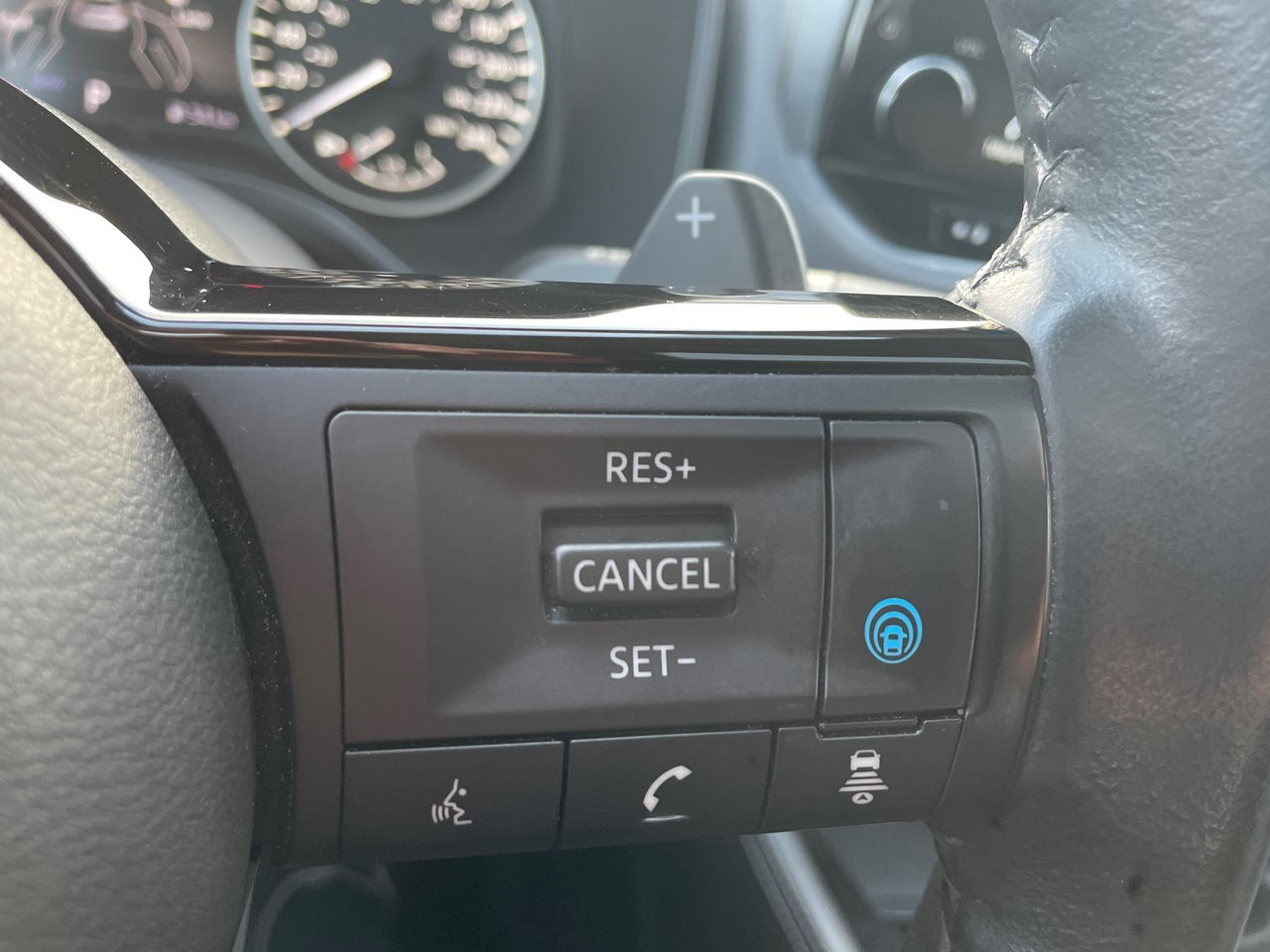 Nissan Rogue 2023