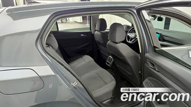 Volkswagen Golf 2022