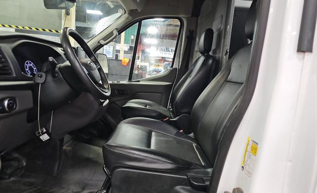 Ford Transit 2023