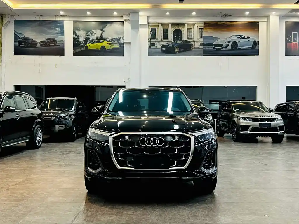 Audi Q7 2024