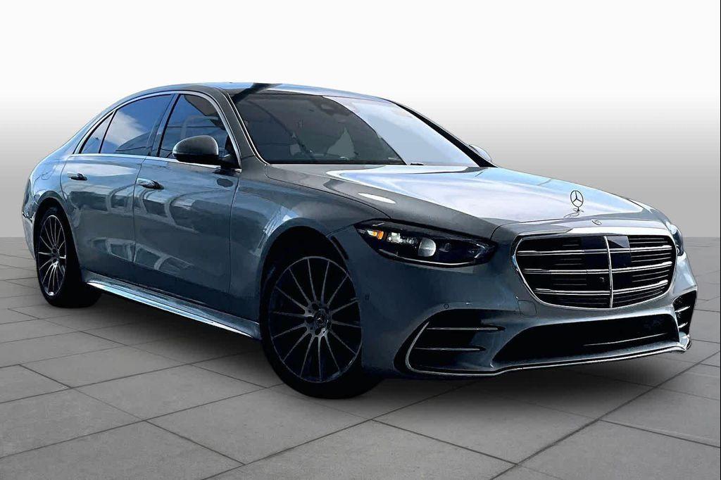 Mercedes-Benz S-Класс 2026