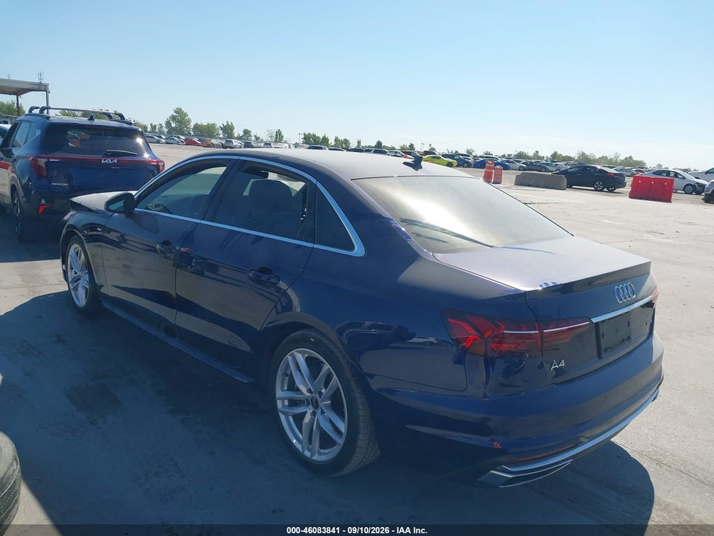Audi A4 2022