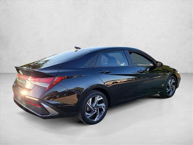 Hyundai Elantra 2025