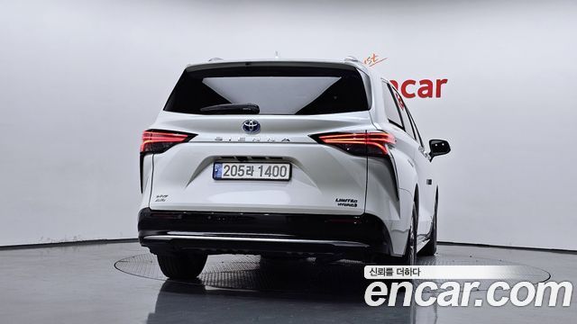 Toyota Sienna 2021