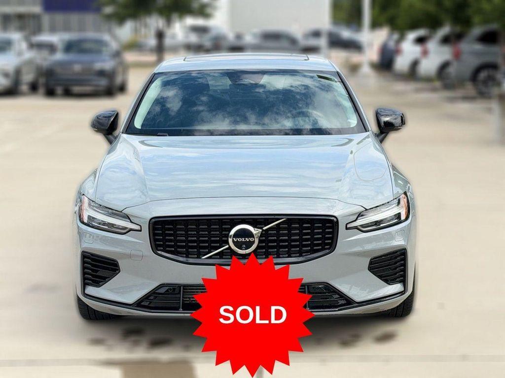 Volvo S60 2025