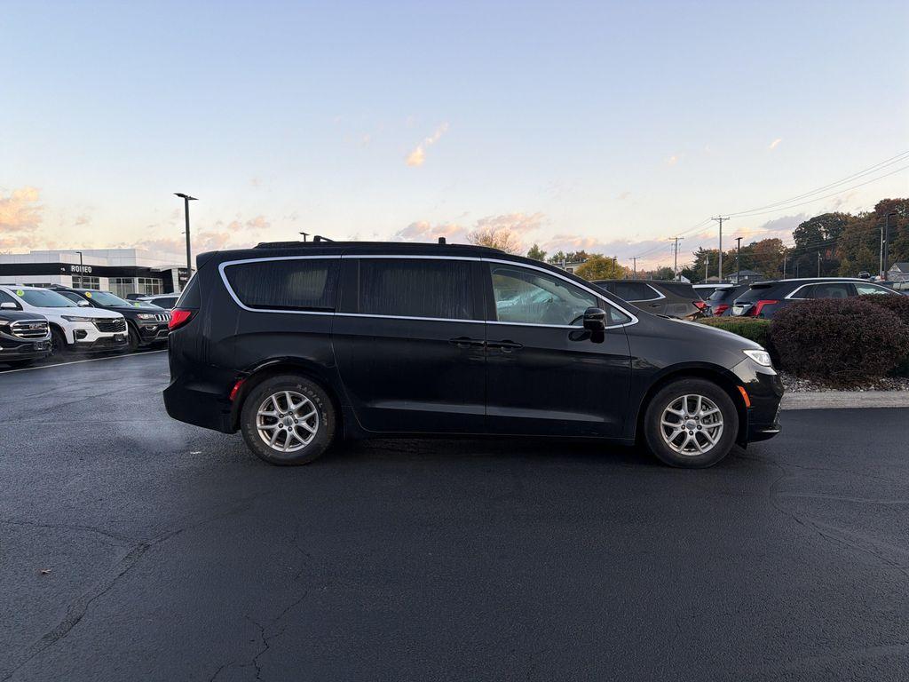 Chrysler Pacifica 2022