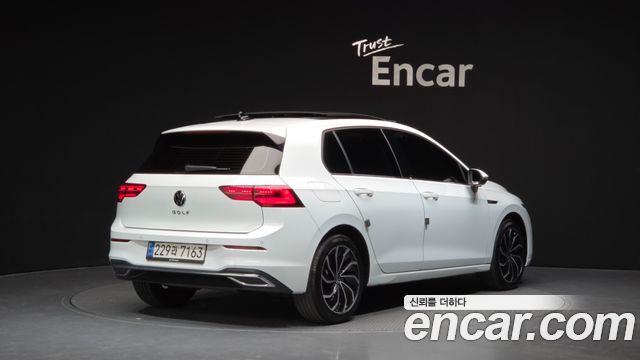 Volkswagen Golf 2023