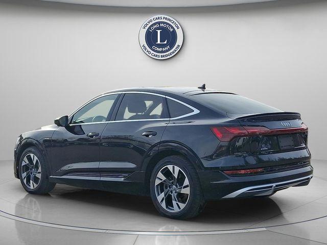 Audi e-tron 2021