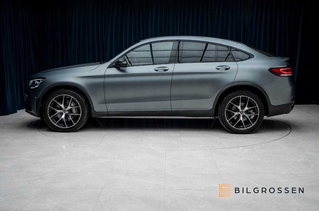 Mercedes-Benz GLC 300 2022