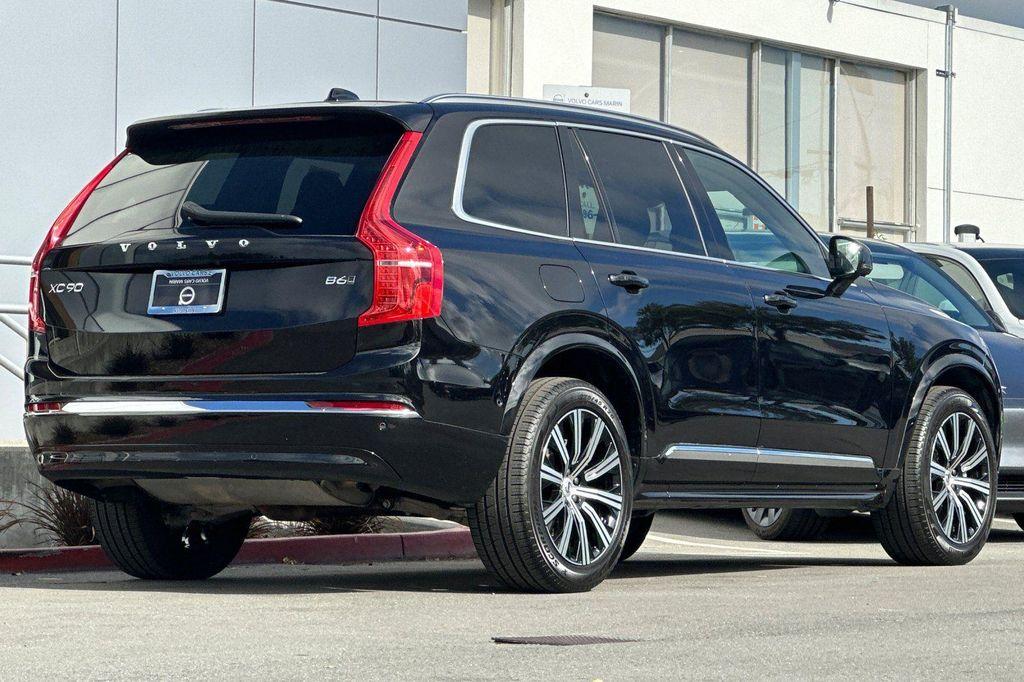 Volvo XC90 2025