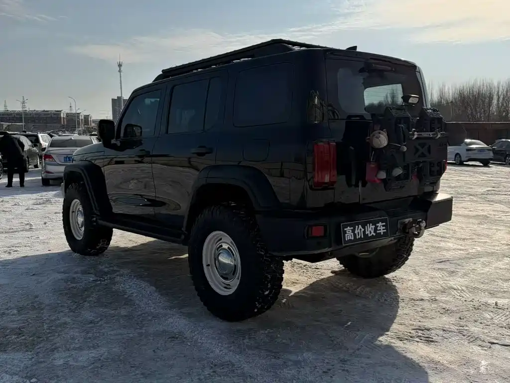 Tank 300 2021