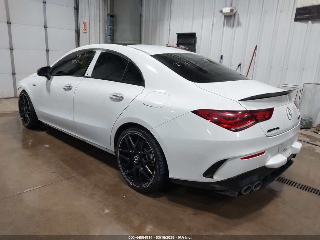 Mercedes-Benz CLA 2023