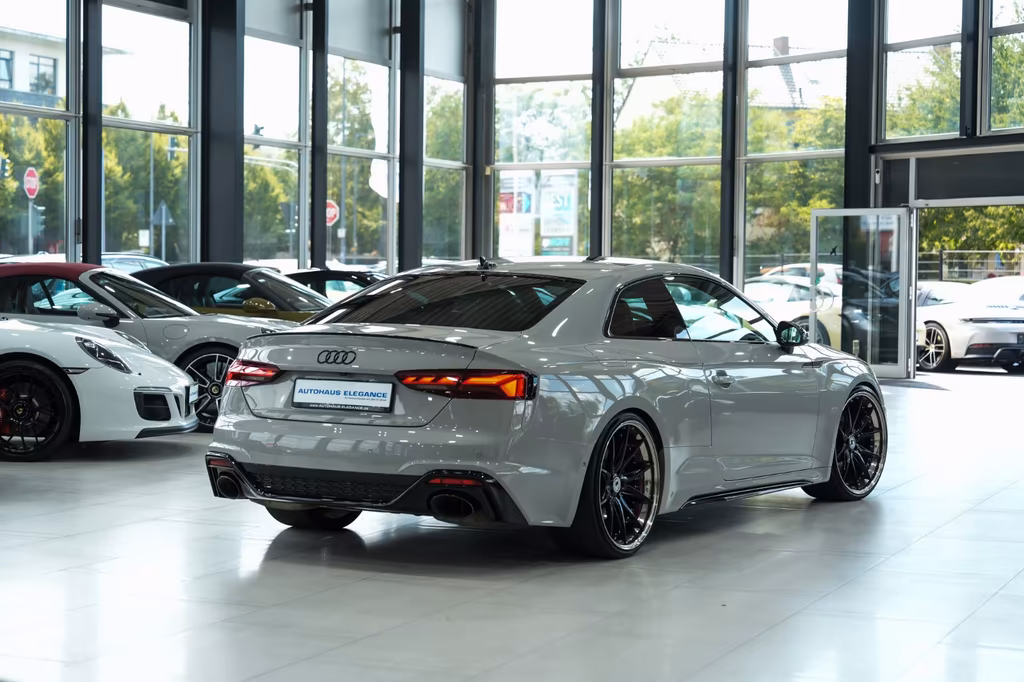 Audi RS5 2021