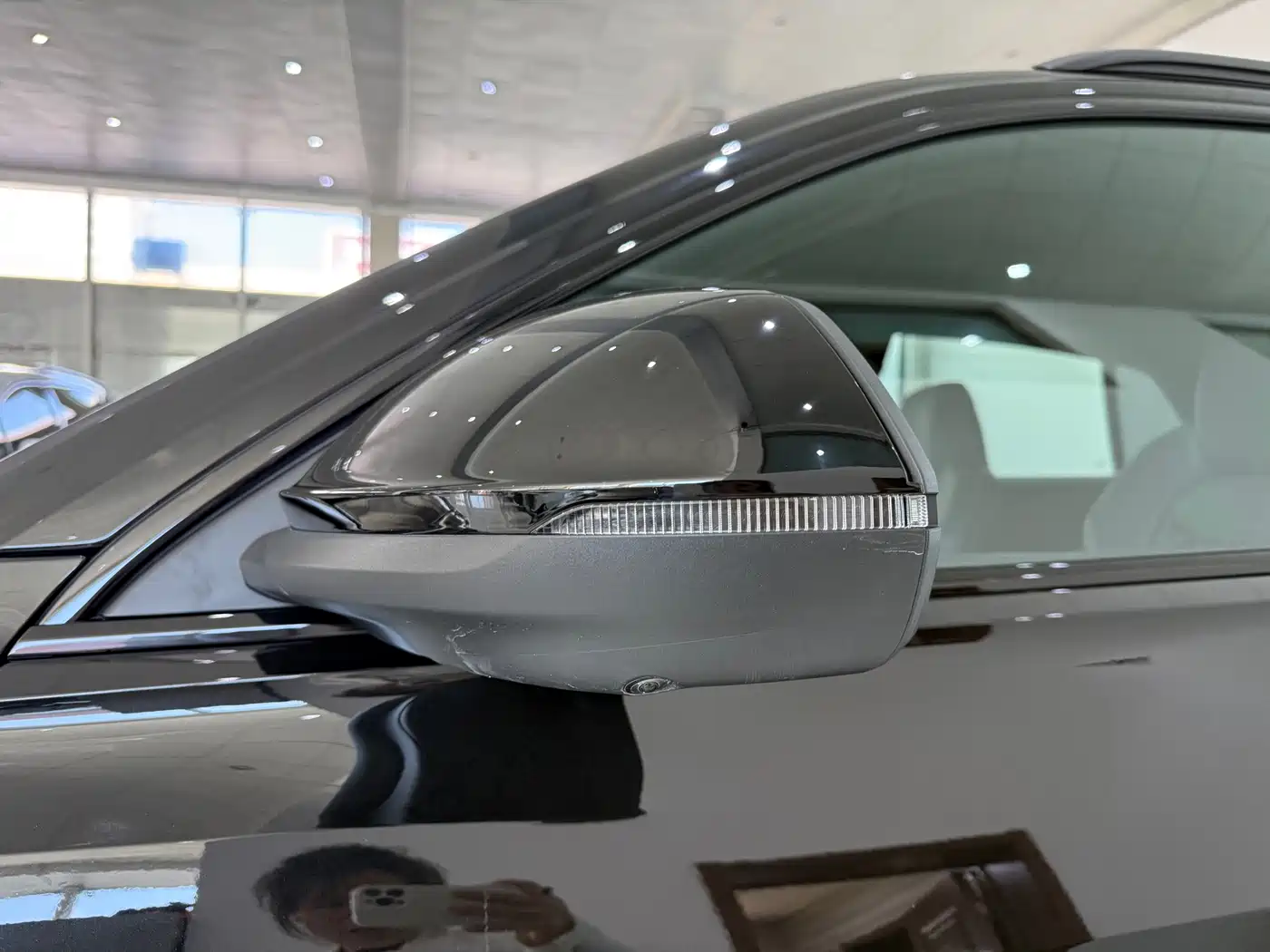 Audi Q8 2023