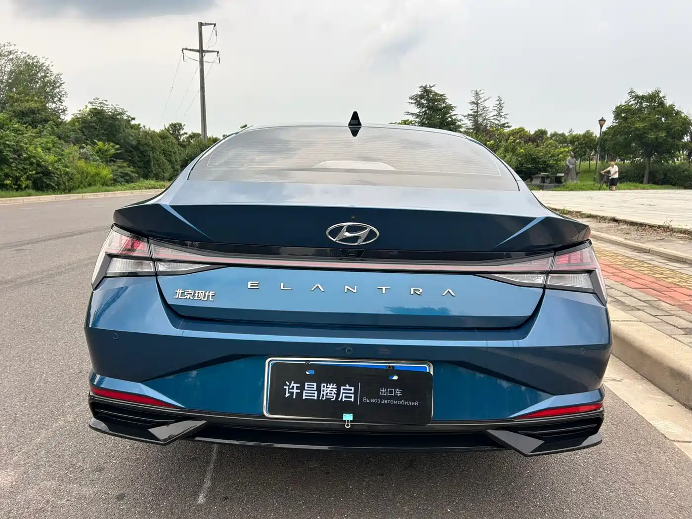 Hyundai Elantra 2022