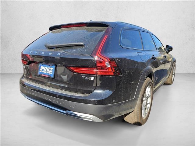 Volvo V90 Cross Country 2021