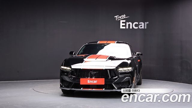 Ford Mustang 2024