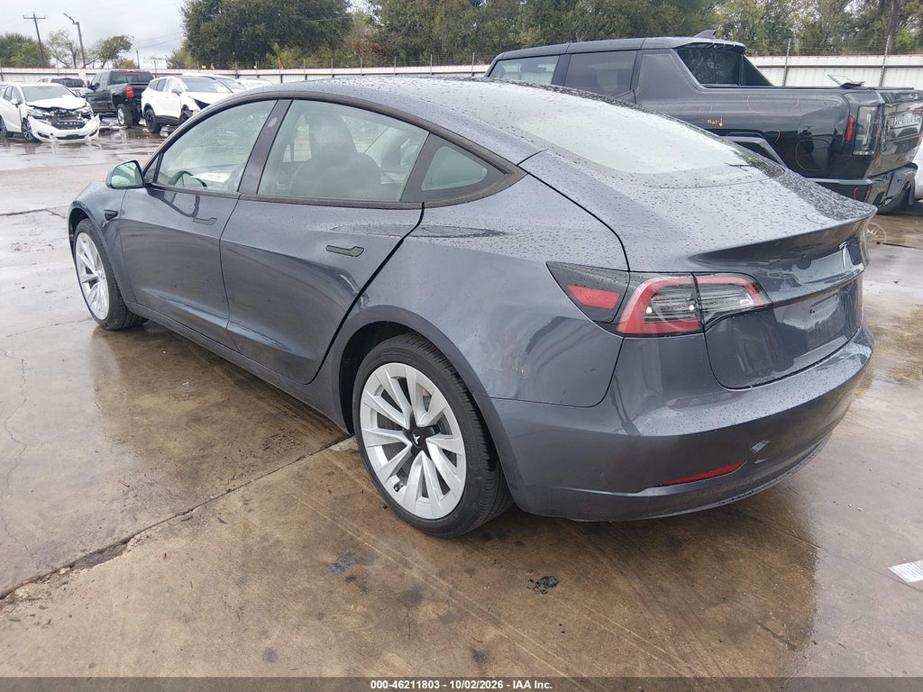 Tesla Model 3 2023