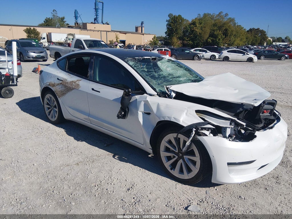Tesla Model 3 2022